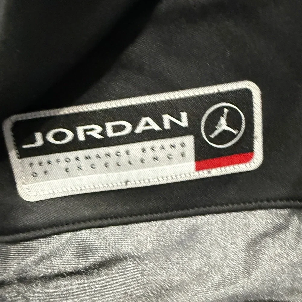 Jordan Sport DNA Hockey Jersey Mens Size Medium Black Metallic Silver HV0109-010